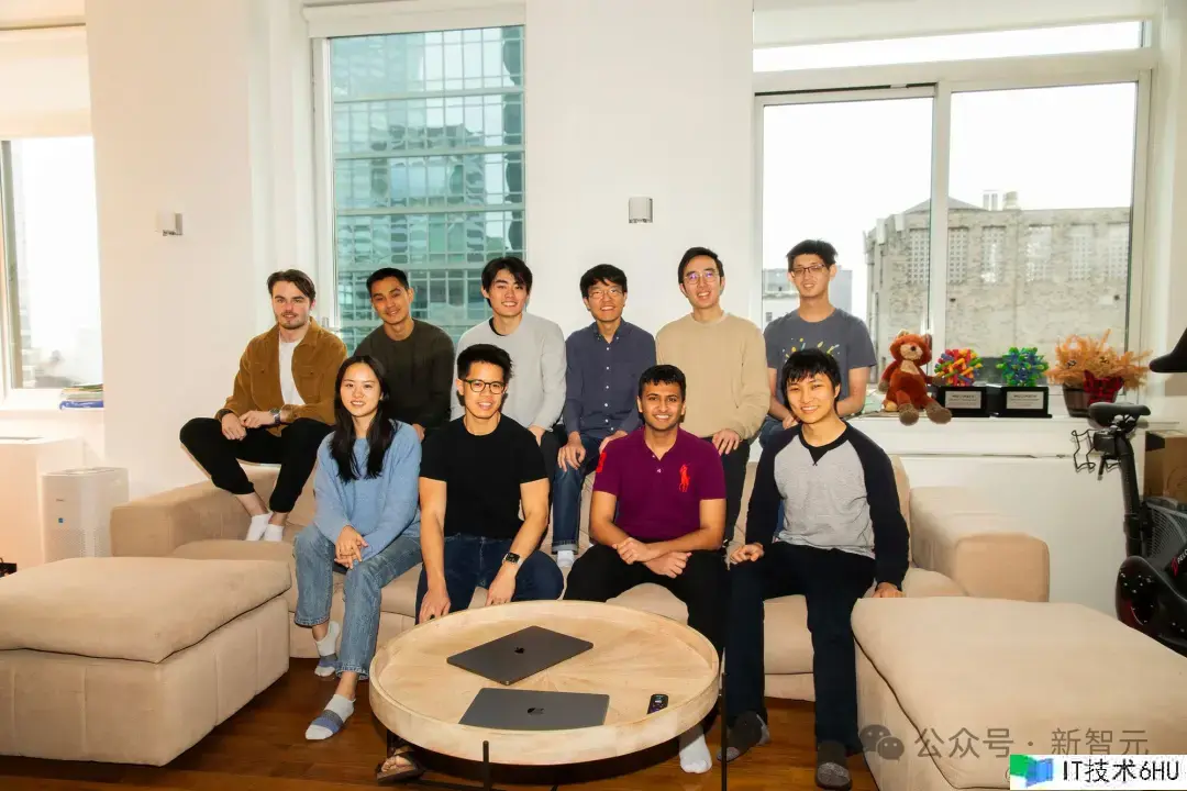 全球首个AI程序员诞生,码农饭碗一夜被砸!10块IOI金牌华人团队震慑打造,996写代码练习模型 全球首个AI程序员诞生,码农饭碗一夜被砸!10块IOI金牌华人团队震慑打造,996写代码练习模型